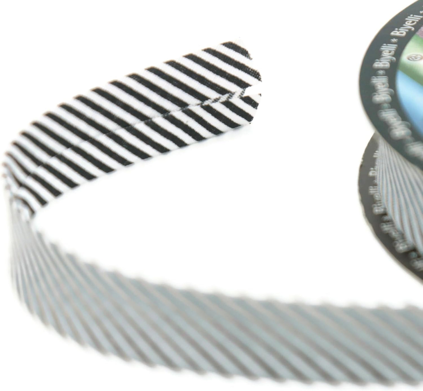 Cotton Fold Bias Binding Tape - 3/4 Inches (20mm) Wide - 27 Yards - Plaid Single Fold Cotton Fold Bias Binding Tape for Sewing Clothing DIY Black C11