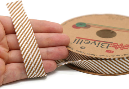 Cotton Fold Bias Binding Tape - 3/4 Inches (20mm) Wide - 27 Yards - Plaid Single Fold Cotton Fold Bias Binding Tape for Sewing Clothing DIY Brown C9