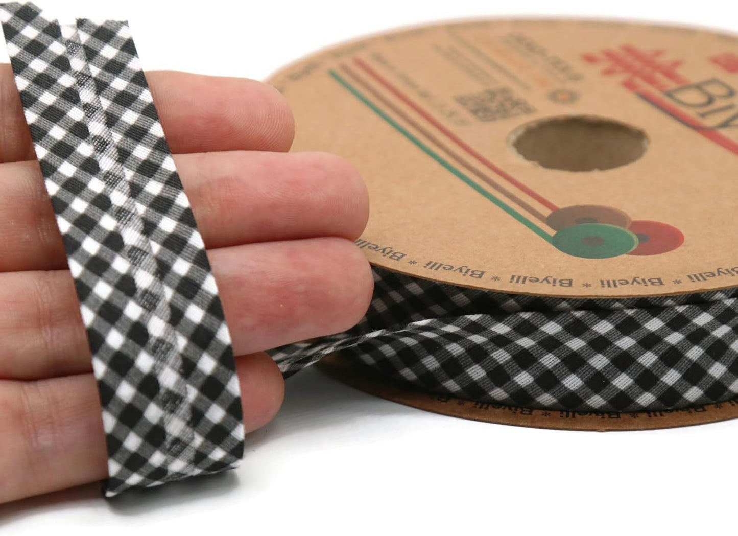 Cotton Fold Bias Binding Tape - 3/4 Inches (20mm) Wide - 27 Yards - Plaid Single Fold Cotton Fold Bias Binding Tape for Sewing Clothing DIY Black E10